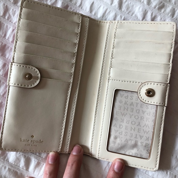 Kate Spade Pink Wallet - Picture 2 of 4